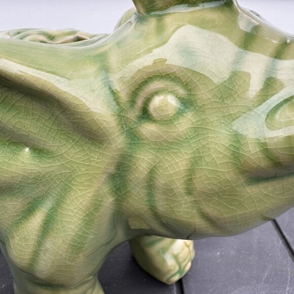 Carved Lace Crackle Finish Ceramic Green Elephant Statue Vintage Figurine - Picture 5 of 13
